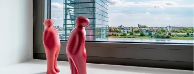 Unternehmen 98 Bild IRIS BAUMANN - IMMOBILIENMAKLER RHEINAUHAFEN KÖLN Raumausstatter, Innenausstatter am Köln NW