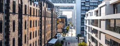 Unternehmen 99 Bild IRIS BAUMANN - IMMOBILIENMAKLER RHEINAUHAFEN KÖLN Raumausstatter, Innenausstatter am Köln NW
