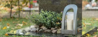 Unternehmen 1 Bild JOERIßEN GRABMALE GMBH Service & Dienstleistung am Wegberg NW