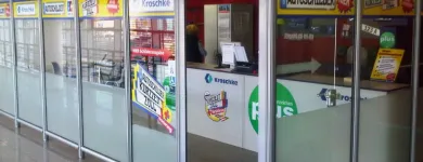 Unternehmen 4 Bild KFZ ZULASSUNGEN UND KENNZEICHEN KROSCHKE Ämter & Behörden am Düsseldorf NW