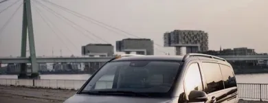Unternehmen 1 Bild LUXTRANSFER - INDIVIDUELLER LIMOUSINENSERVICE & CHAUFFEURSERVICE Verleihunternehmen, Vermietungsunternehmen, Vermittlungsunternehmen am Köln NW