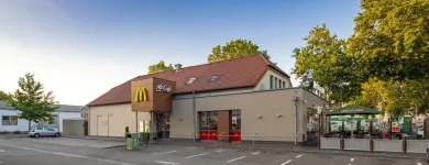 Unternehmen 2 Bild MCDONALD'S Restaurant & Café am Mannheim BW