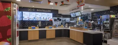 Unternehmen 3 Bild MCDONALD'S Restaurant & Café am Ludwigshafen Am Rhein RP