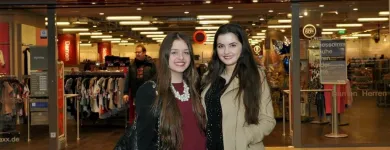 Unternehmen 22 Bild MEIN FOTOSTUDIO EKZ ESSEN GMBH & CO. KG Tv, Hi-Fi, Film, Foto, Dienstleistungen am Essen NW