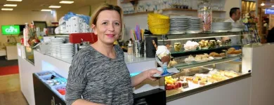 Unternehmen 31 Bild MEIN FOTOSTUDIO EKZ ESSEN GMBH & CO. KG Tv, Hi-Fi, Film, Foto, Dienstleistungen am Essen NW