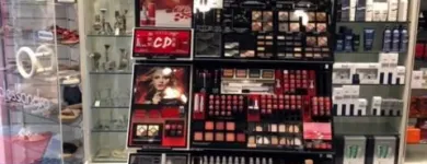 Unternehmen 3 Bild PARFÜMERIE SCHMITZ Produktion und Vertrieb von Kosmetik, Körperpflegeartikel am Essen NW