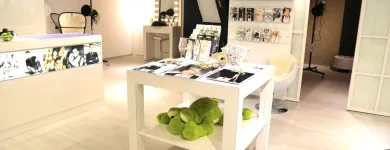 Unternehmen 3 Bild PICTUREPEOPLE FOTOSTUDIO STUTTGART-MILANEO Tv, Hi-Fi, Film, Foto, Dienstleistungen am Stuttgart BW