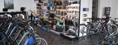 Unternehmen 5 Bild RADHAUS HEEPEN Kfz-Dienstleistungen am Bielefeld NW