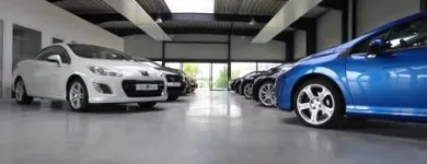 Unternehmen 16 Bild REFFGEN & SCHMUCK AUTOMOBILE GMBH Kfz und Fahrrad Handel und Hersteller am Mannheim BW