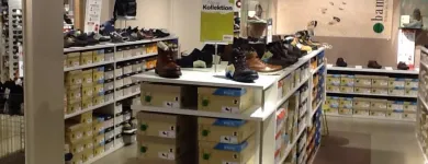 Unternehmen 11 Bild RENO Taschen und Koffer Shop am Bielefeld NW
