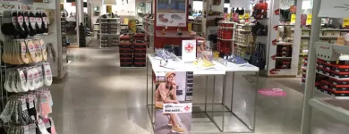 Unternehmen 14 Bild RENO Taschen und Koffer Shop am Bielefeld NW