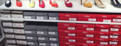 Unternehmen 10 Bild RENO Taschen und Koffer Shop am Ludwigsburg BW