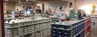 Unternehmen 4 Bild RENO Taschen und Koffer Shop am Stuttgart BW