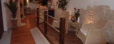 Unternehmen 10 Bild REVOLUTION-BEAUTY RESORT Maniküresalons am Solingen NW
