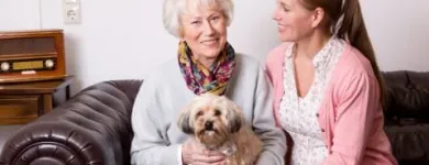 Unternehmen 2 Bild SENIORENASSISTENZ LENZE - SENCURINA Soziales & Gesellschaft am Köln NW