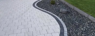 Unternehmen 11 Bild STREICH-ZAUNBAU-PFLASTERARBEITEN-ROLLRASEN Zaunbau am Mannheim BW