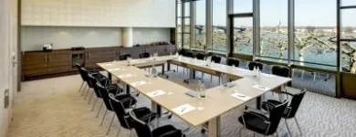 Unternehmen 1 Bild WEINSTUBE HILTON RESTAURANT Weinstuben am Mainz RP
