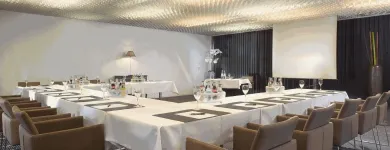 Unternehmen 17 Bild WYNDHAM MANNHEIM Reisen am Mannheim BW