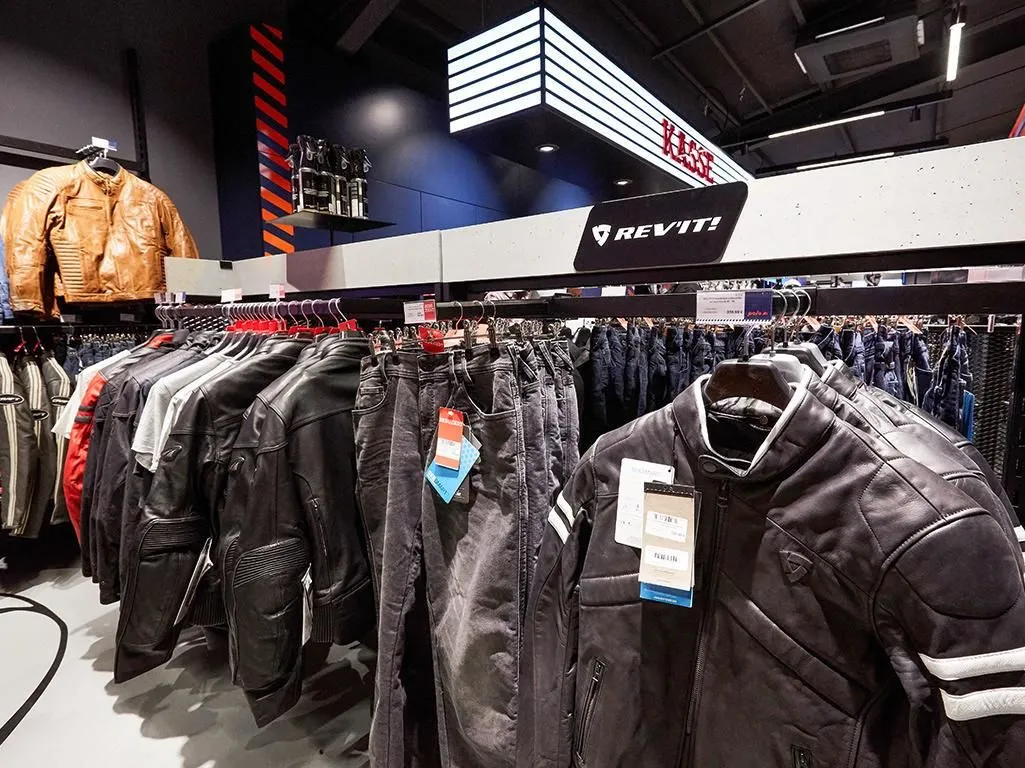 Unternehmen 2 Bild ABHOLSTATION POLO MOTORRAD STORE ESSEN