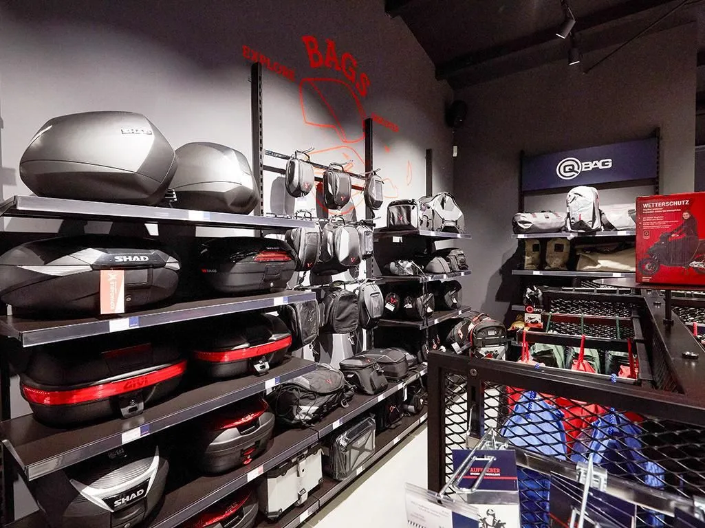 Unternehmen 6 Bild ABHOLSTATION POLO MOTORRAD STORE ESSEN