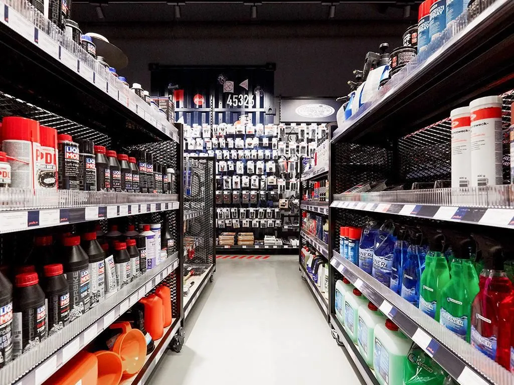 Unternehmen 7 Bild ABHOLSTATION POLO MOTORRAD STORE ESSEN