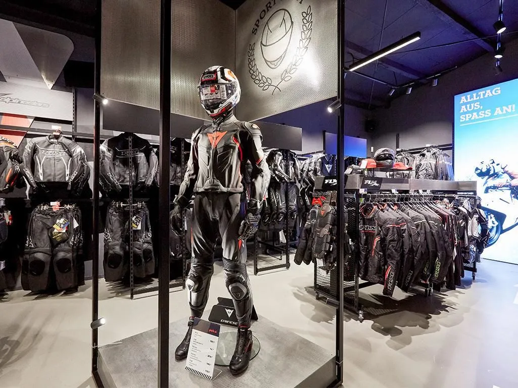 Unternehmen 9 Bild ABHOLSTATION POLO MOTORRAD STORE ESSEN