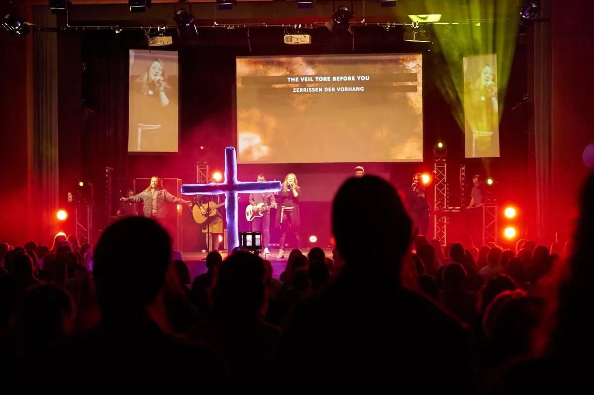 Unternehmen 13 Bild CELEBRATE LIFE CHURCH