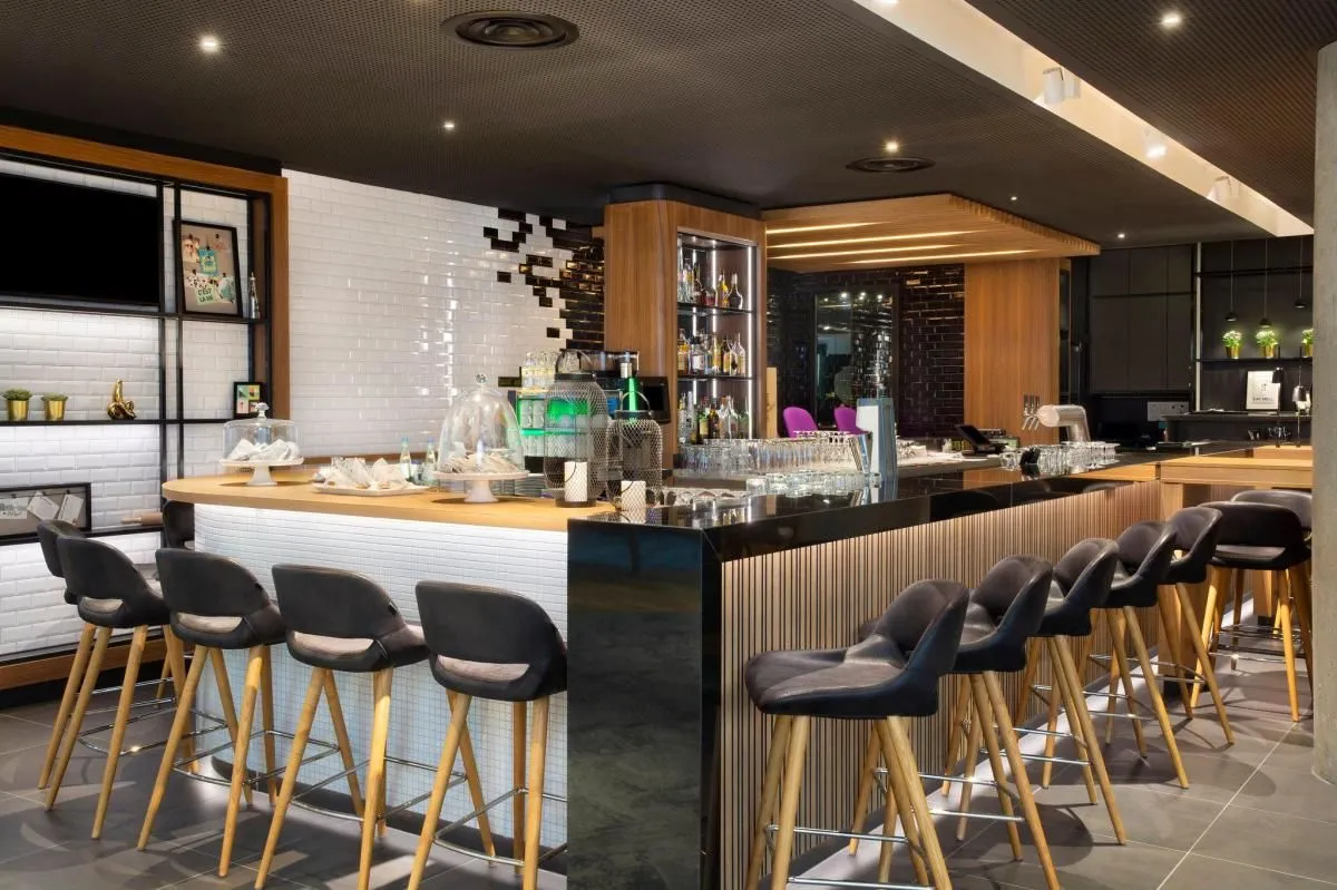 Unternehmen 24 Bild HOLIDAY INN STUTTGART