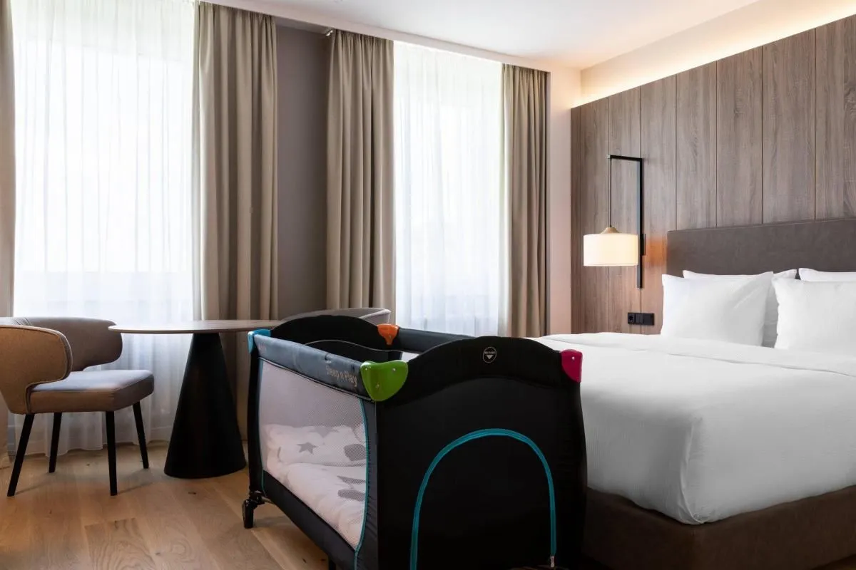 Unternehmen 2 Bild AC HOTEL BY MARRIOTT BERLIN HUMBOLDTHAIN PARK