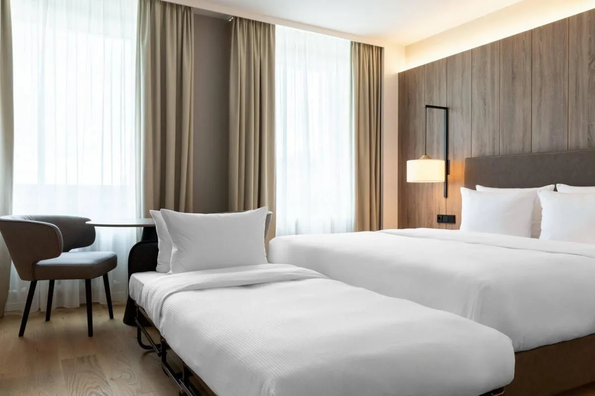 Unternehmen 3 Bild AC HOTEL BY MARRIOTT BERLIN HUMBOLDTHAIN PARK
