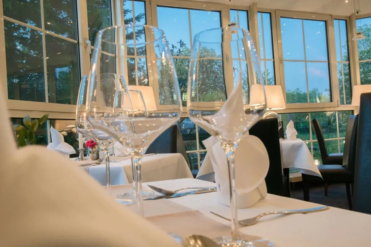 Unternehmen 21 Bild BEST WESTERN HOTEL WINDORF