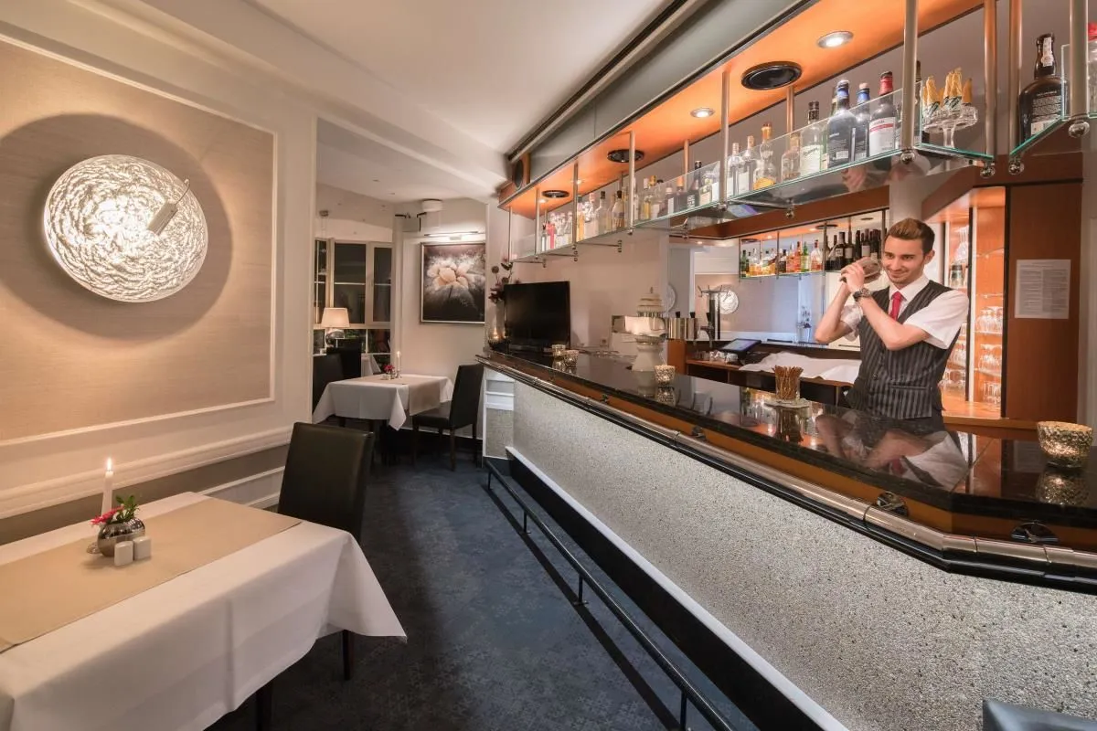 Unternehmen 44 Bild BEST WESTERN HOTEL WINDORF