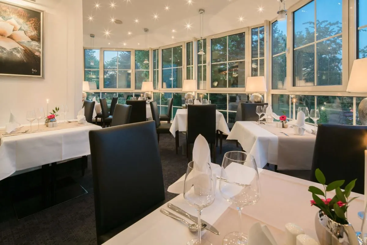 Unternehmen 50 Bild BEST WESTERN HOTEL WINDORF