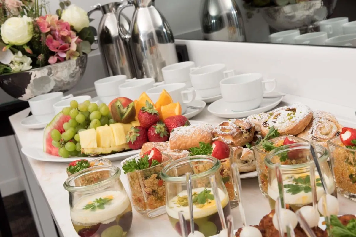 Unternehmen 10 Bild BEST WESTERN HOTEL WINDORF