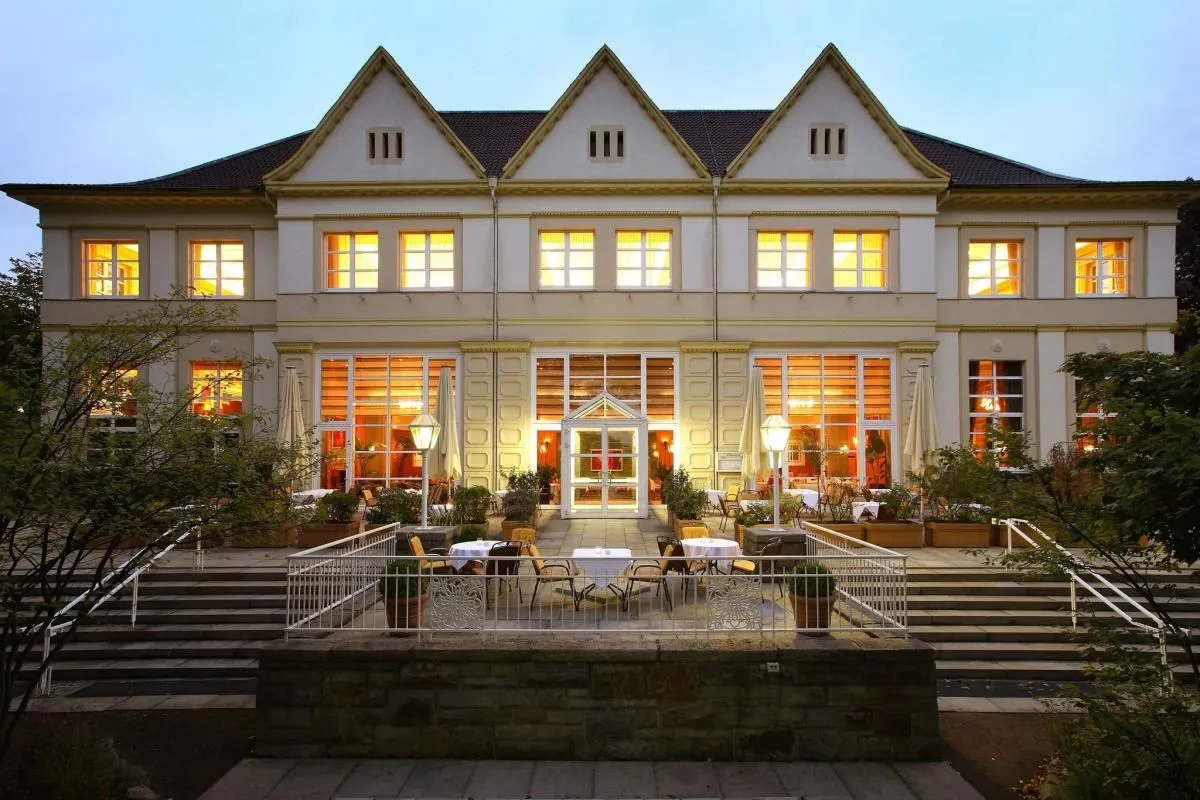 Unternehmen 8 Bild COURTYARD BY MARRIOTT BOCHUM STADTPARK