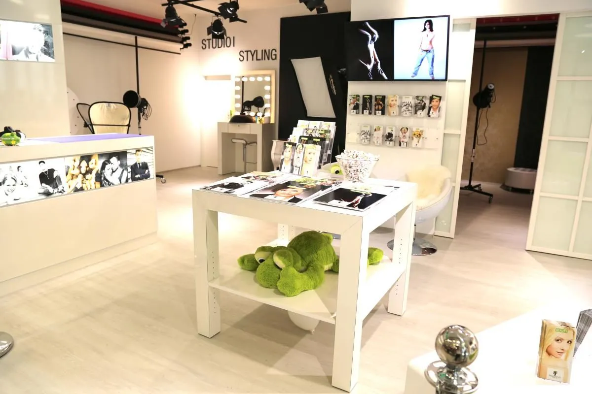 Unternehmen 3 Bild PICTUREPEOPLE FOTOSTUDIO STUTTGART-MILANEO