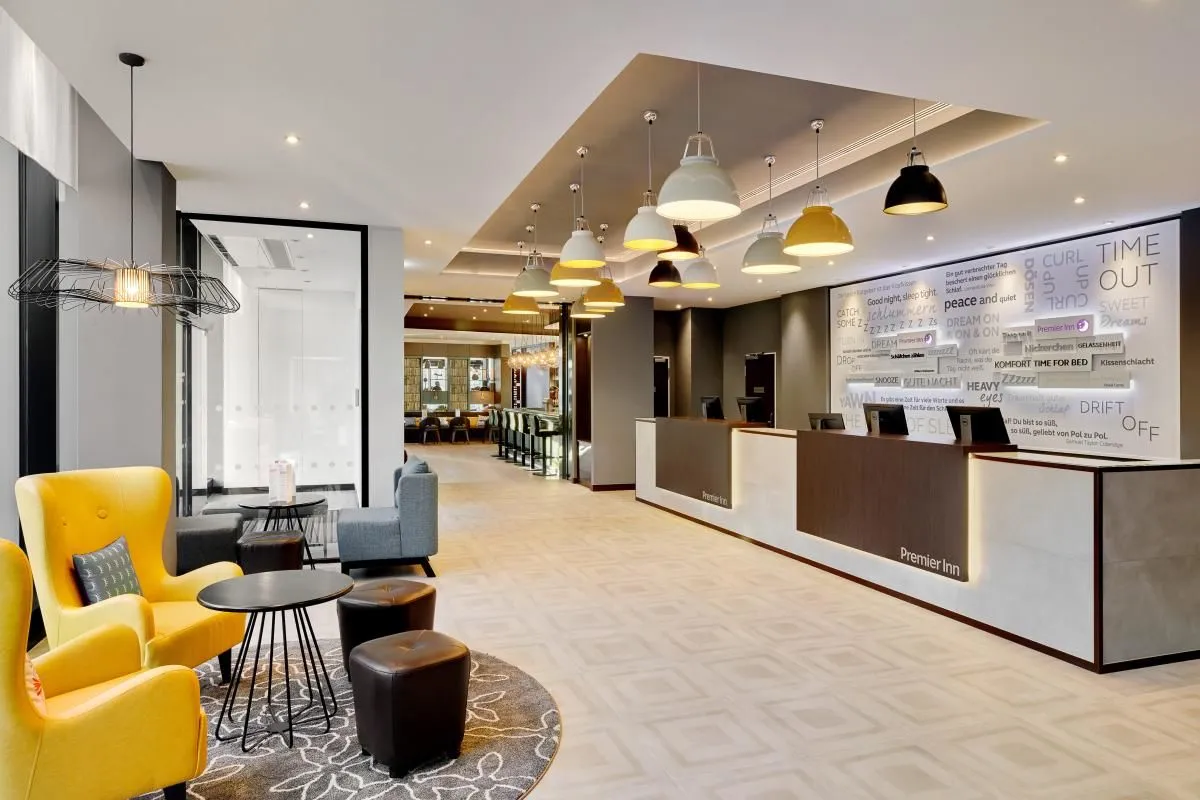 Unternehmen 10 Bild PREMIER INN HAMBURG CITY (ZENTRUM) HOTEL