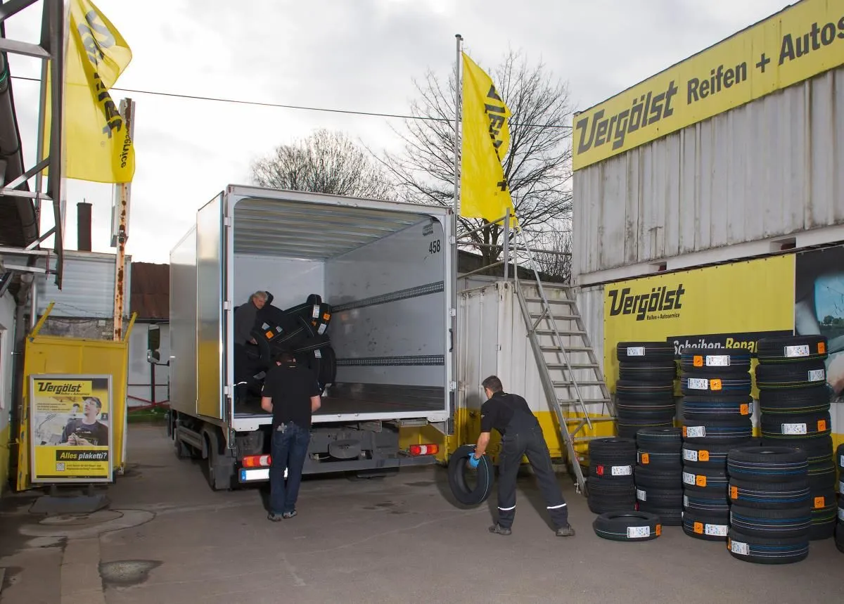 Unternehmen 5 Bild VERGÖLST PARTNERBETRIEB REIFEN NOWAK