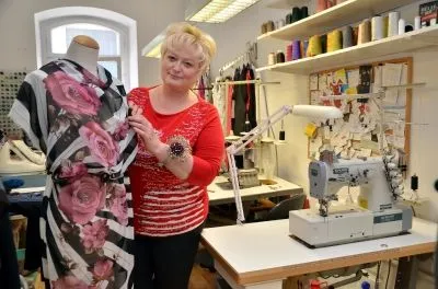 Unternehmen 7 Bild PROFI SCHNEIDEREI MODE PARC