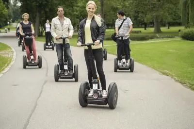 Unternehmen 5 Bild SEGWAY TOUR STUTTGART - SEG TOUR GMBH