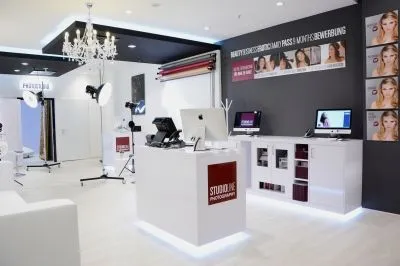 Unternehmen 3 Bild STUDIOLINE FOTOSTUDIO ELBE EINKAUFSZENTRUM HAMBURG
