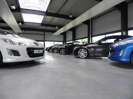Unternehmen 13 Bild REFFGEN & SCHMUCK AUTOMOBILE GMBH