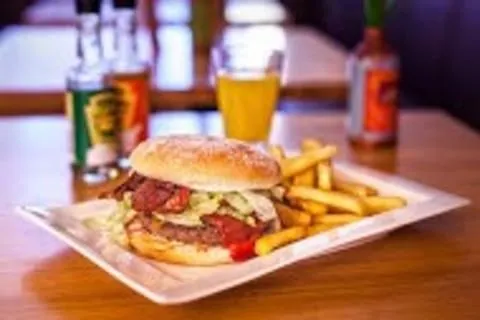 Unternehmen 29 Bild HENSEL BURGER