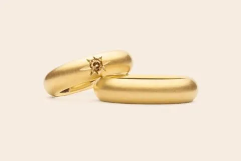 Unternehmen 17 Bild SCHMUCKATELIER DIETRICH & SZRAMEK GALERIE FÜR TRAURINGE & GOLDSCHMIEDE