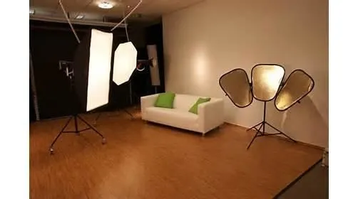 Unternehmen 1 Bild PICTUREPEOPLE FOTOSTUDIO BOCHUM-UNI-CENTER