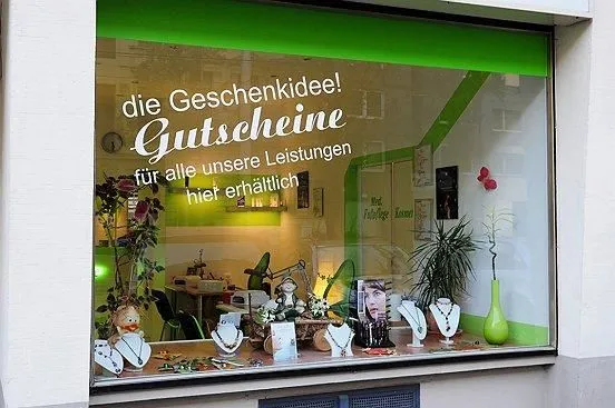 Unternehmen 1 Bild MEDIZINISCHE FUßPFLEGE & NAGELSTUDIO KÖLN DAGMAR VOLLBERG