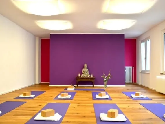 Unternehmen 1 Bild YOUR YOGA NOW!