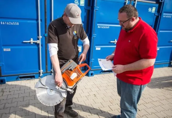 Unternehmen 1 Bild A-Z BAUMASCHINENHANDEL HATTINGEN GMBH