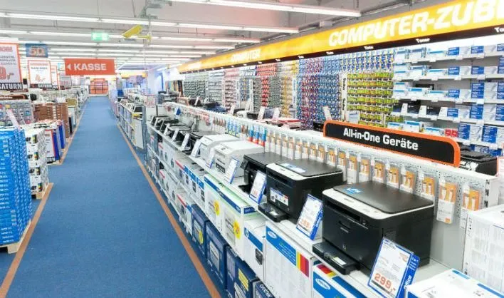 Unternehmen 3 Bild SATURN