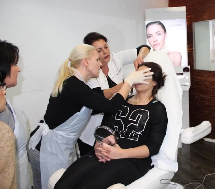 Unternehmen 3 Bild REVOLUTION-BEAUTY RESORT